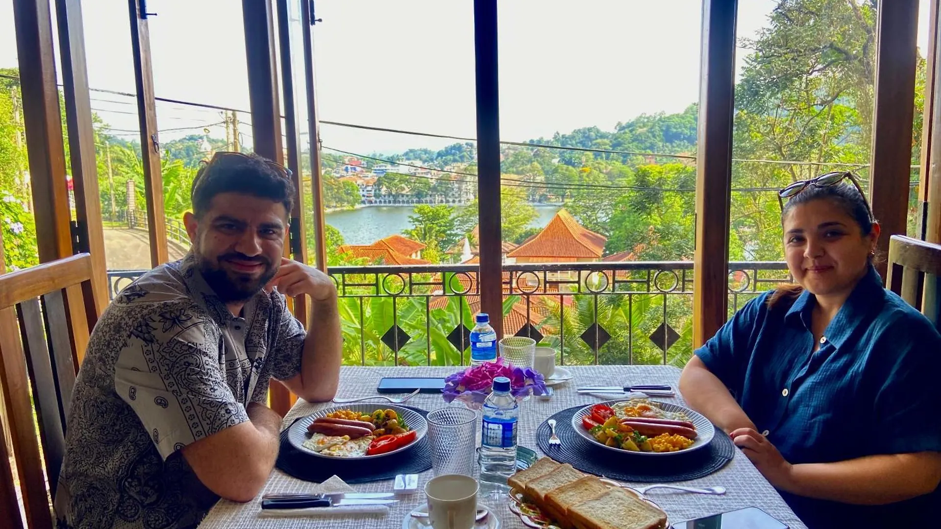 Sesatha Lake Kandy 0*,