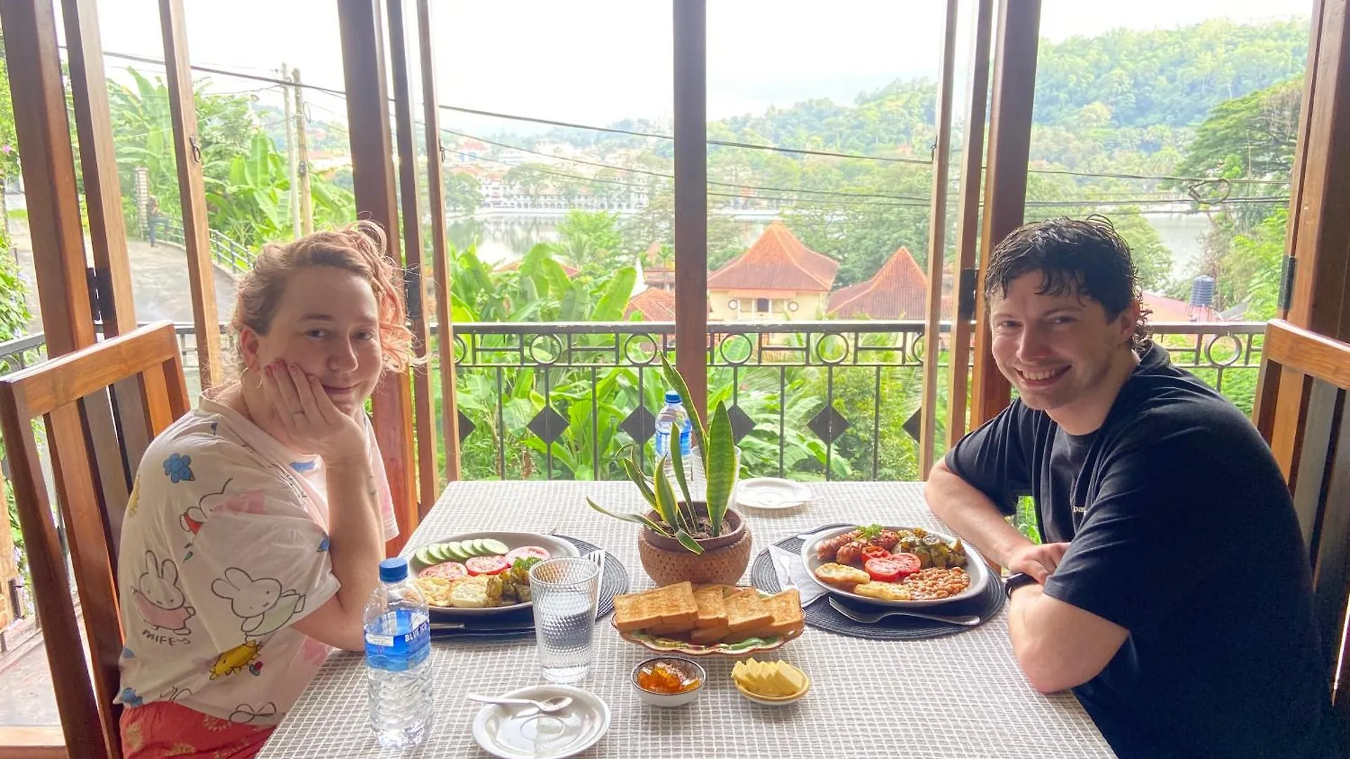 Guest house Sesatha Lake Kandy Sri Lanka