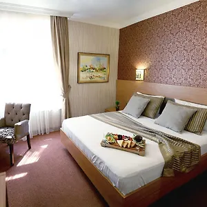 The Rise Aron Business Merter Hotel Istanbul